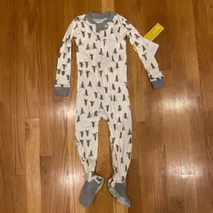 Burt’s Bees baby pajamas